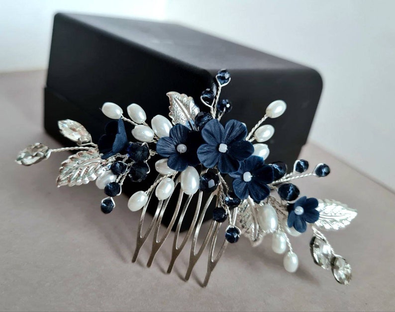 Navy blue jewelry set Navy blue hair comb Navy jewelry set Navy blue earrings Blue hair combs Navy blue hair comb Something blue bride image 2