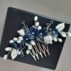 Navy blue jewelry set Navy blue hair comb Navy jewelry set Navy blue earrings Blue hair combs Navy blue hair comb Something blue bride image 8