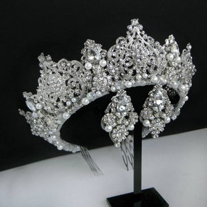 Bridal tiara Bridal headband Wedding crown Crystal crown Crystal headband Pearl tiara Bridal crown Queen crown Swarovski headband