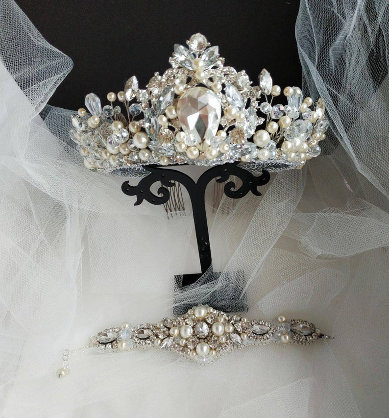 Bridal crown Crystal crown Crown vintage Royal tiara Rhinestones tiara Silver wedding crown crystal Bridal crown pearl Wedding crown