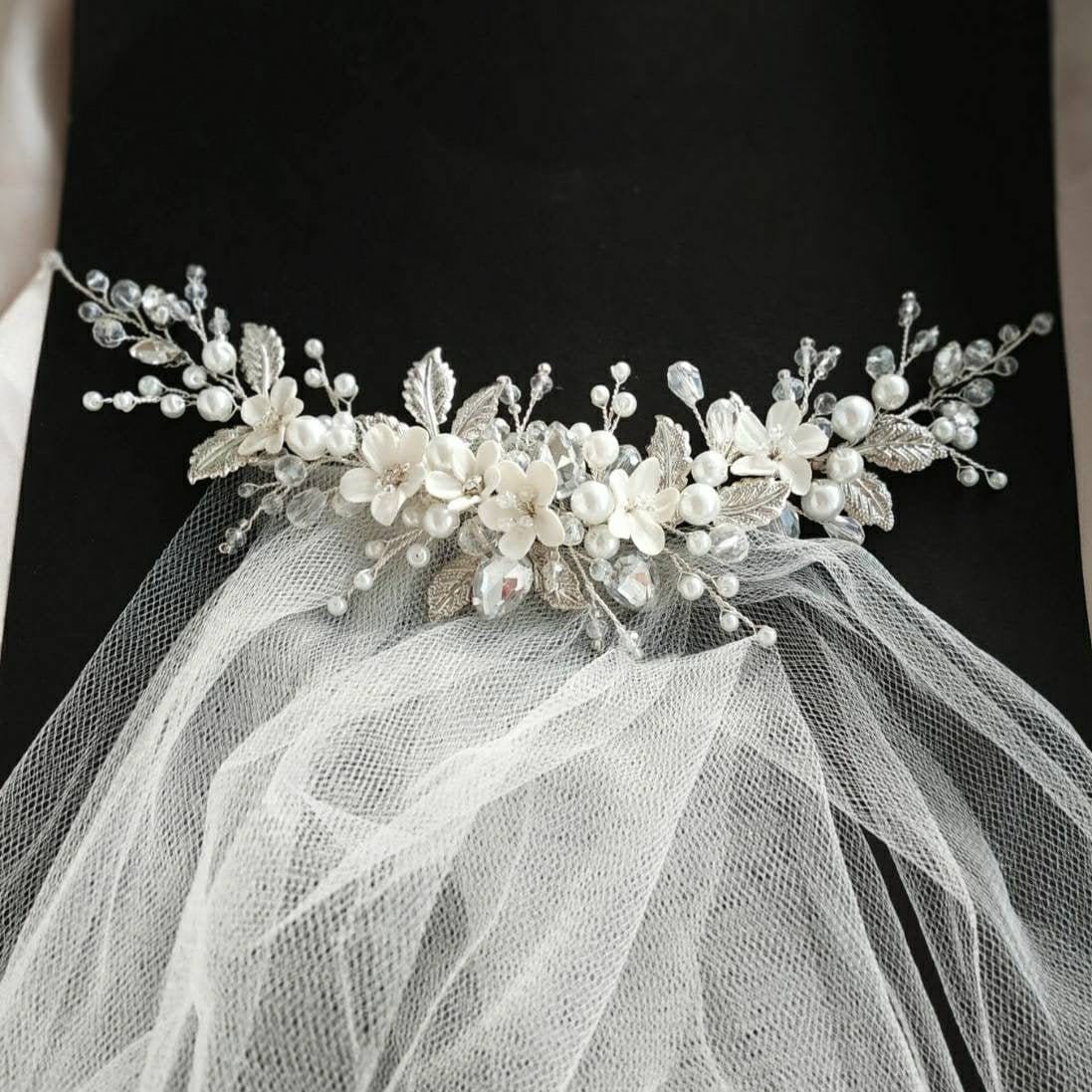 beautiful elegant wedding  bridal hair comb pearl and crystal 1409 