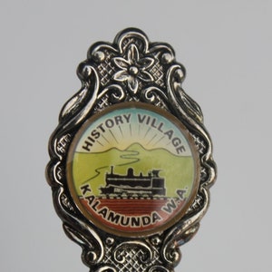 Vintage verzilverde souvenirlepel Kalamunda History Village, Australië