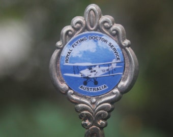 vintage Spoon Australia RFDS Cuillère de collection Royal Australian Flying Doctor Service.