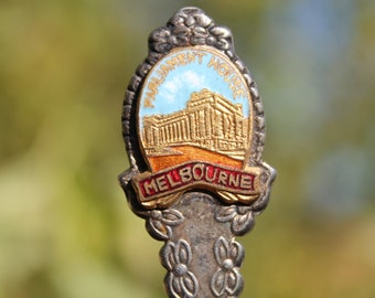 Vintage Spoon Parliament House Melbourne Australia Australian Collectable Spoon