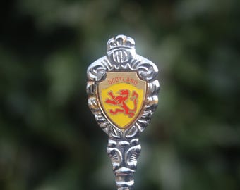 Vintage Löffel mit schottischem Löwenmotiv, Souvenir aus Schottland und Großbritannien