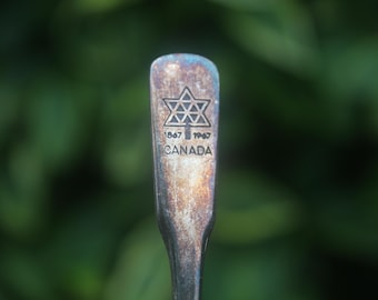 Vintage-Löffel zum 100-jährigen Jubiläum Kanadas (1867–1967) – Kanadisches Souvenir