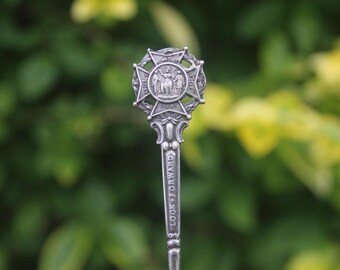 Cuillère ancienne de la Société des fusils miniatures, souvenir militaire britannique orné