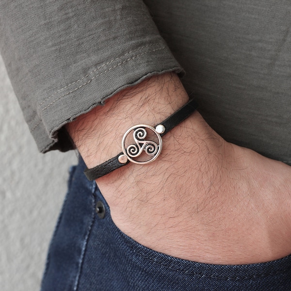 Leather Triskele Bracelet, Celtic Triskelion Bracelet, Celtic Jewelry, Pagan Wiccan Symbol, Birthday Gift for Son, Gift for Men