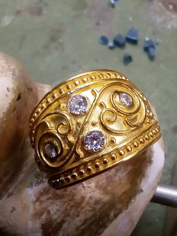 Byzantine Ring Name: Valeria Ring With Cubic Zirconia in - Technical View