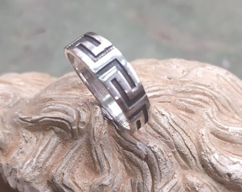 Sterling Silver Greek Key Ring, Meander Design