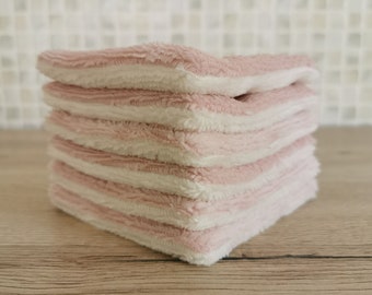 Lingettes démaquillantes à l'eau !