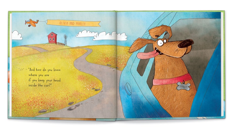 Puede incluir: Un libro abierto con una ilustraci&oacute;n colorida de un perro que asoma la cabeza por una ventanilla de un coche azul. El texto de la p&aacute;gina dice: "&iquest;Y c&oacute;mo sabes d&oacute;nde est&aacute;s si mantienes la cabeza dentro del coche?"