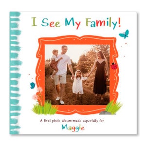 Newborn Baby Gift | Gift for Baby | Baby's First Birthday | Baby's 1st Photo Album | I See My Family! Personalized Children's Book