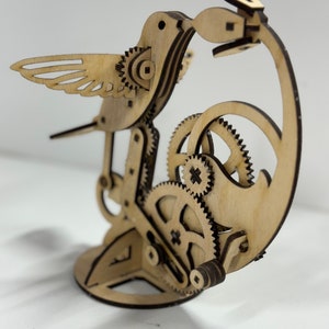 Hummingbird automaton