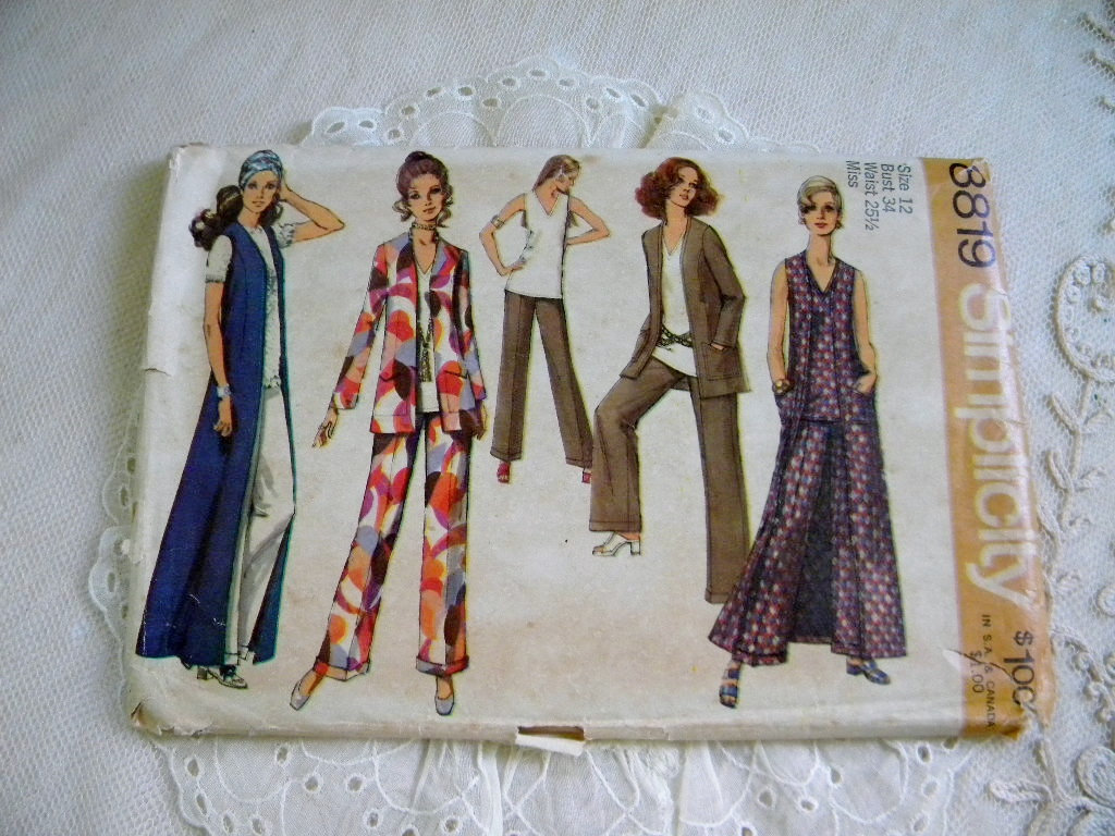 セット販売 Women's Dress Patterns MOMSPatterns Vintage Sewing Patterns - McCall's 8819 Retro