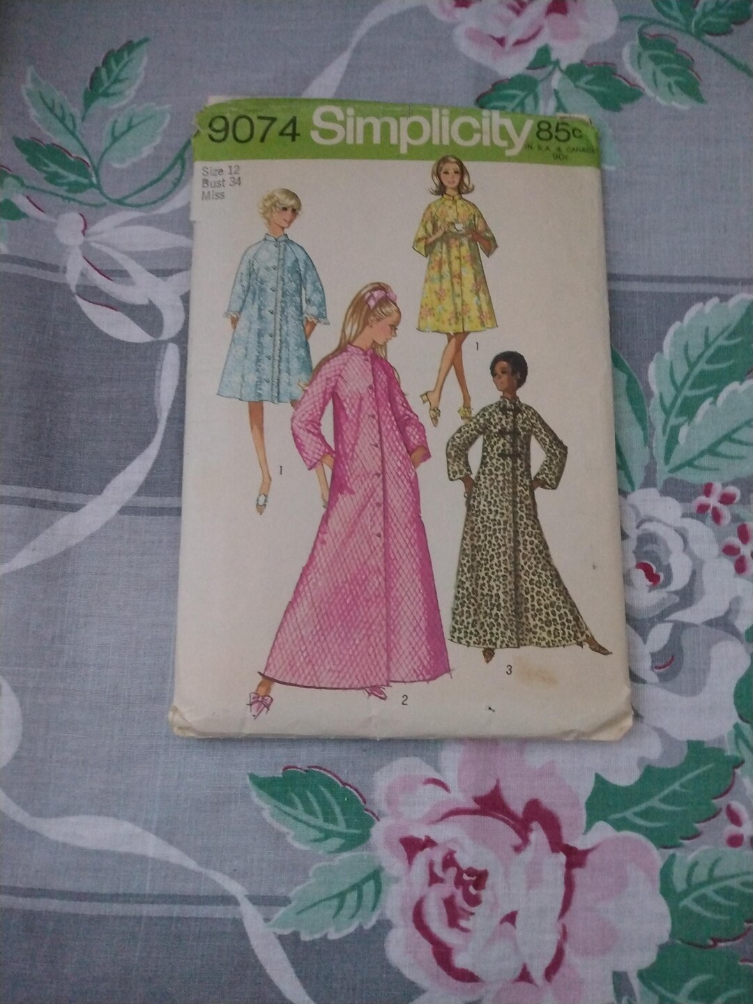 Vintage 1970 Simplicity Pattern 9074 Misses' Robe in Two Lengths Size ...