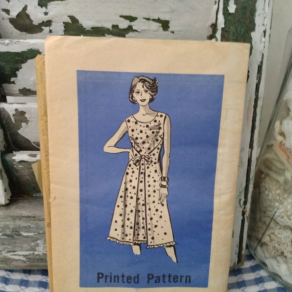 Vintage Mail Order Dress Pattern 9124-Misses Size 12 Complete Uncut