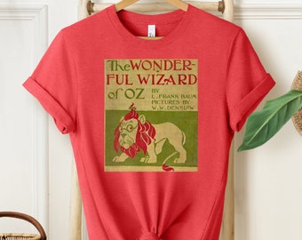 Vintage Wizard of Oz T-Shirt: Retro Book Cover Art