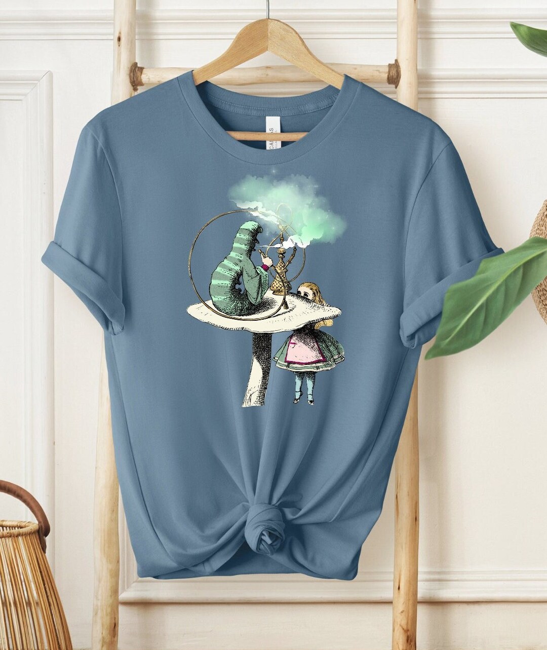 The Caterpillar - Alice In Wonderland - Alice In Wonderland - T-Shirt