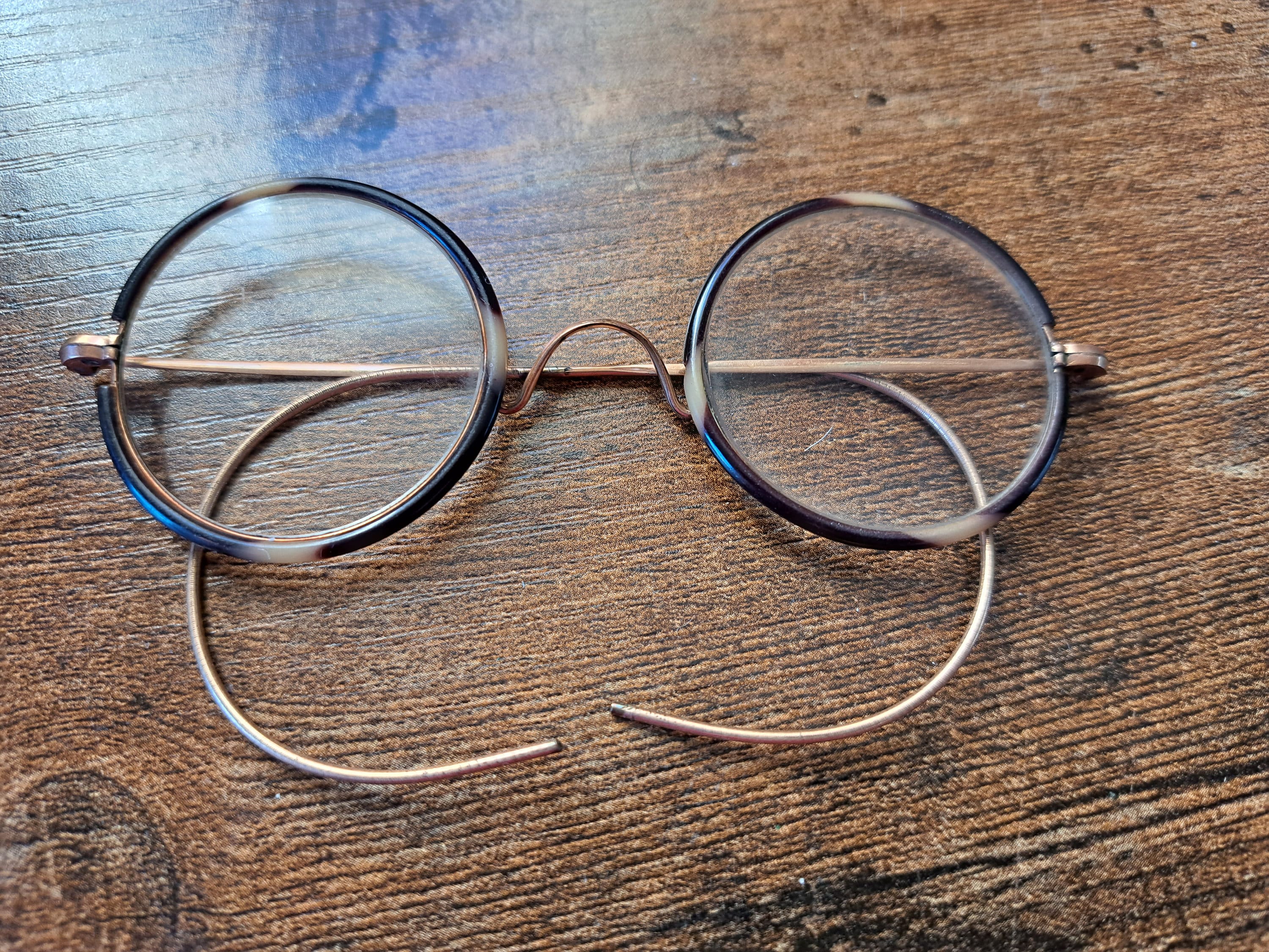 Round wireframe glasses sale