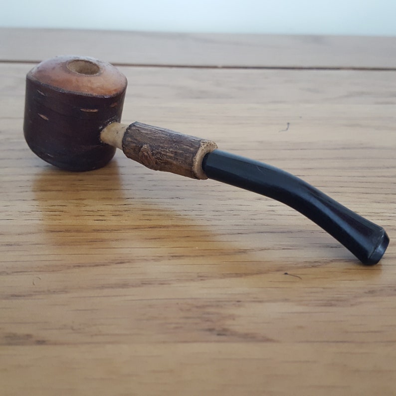 Carved Tobacco Pipe Estate pipe Vintage Rustic Smoking Pipe smokers accessory tiny bowl Briar pipe Small collectable pipe man cave