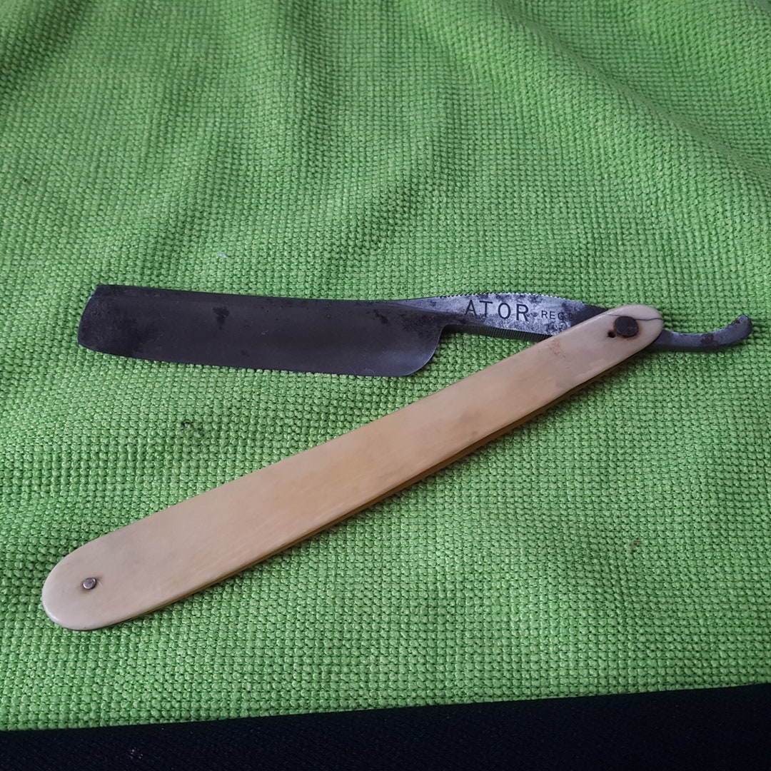 Vintage Ator Straight Razor: Friedrich Ern & Co, Solingen Bone Scales ...