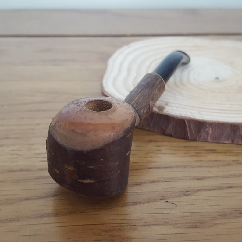 Carved Tobacco Pipe Estate pipe Vintage Rustic Smoking Pipe smokers accessory tiny bowl Briar pipe Small collectable pipe man cave