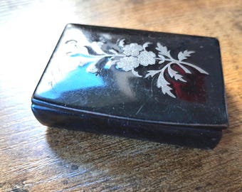 Victorian Papier-mâché Snuff Box: Antique Lacquered Tobacco Box with Silver Inlay