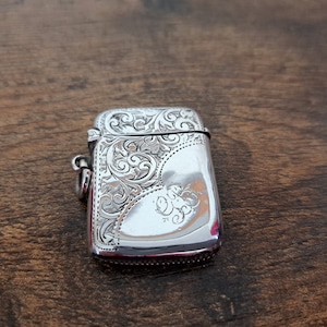 Antique Silver Vesta Case, Hallmarked Silver Vesta, 1901 match vesta, match holder, Match Striker