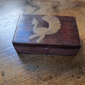 Vintage Wood and Brass Snuff Box, Bird inlaid design, pocket snuff box, tobacco pot, ground tobacco, collectable snuff box