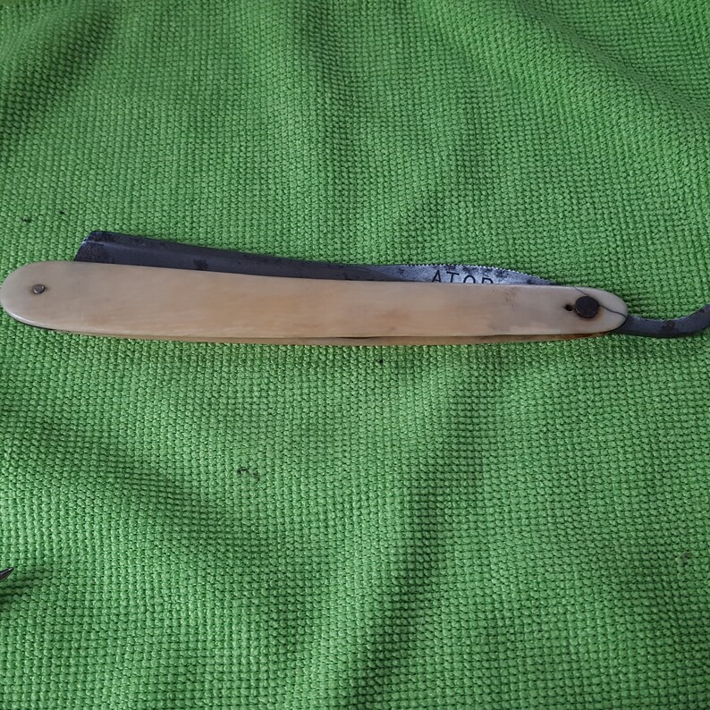 Vintage Ator Straight Razor: Friedrich Ern & Co, Solingen Bone Scales ...
