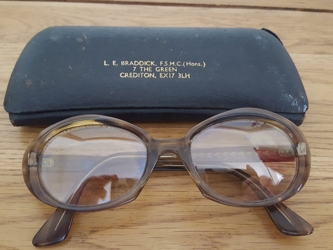 Vintage Spectacles: Boxed Eye Glasses - Etsy