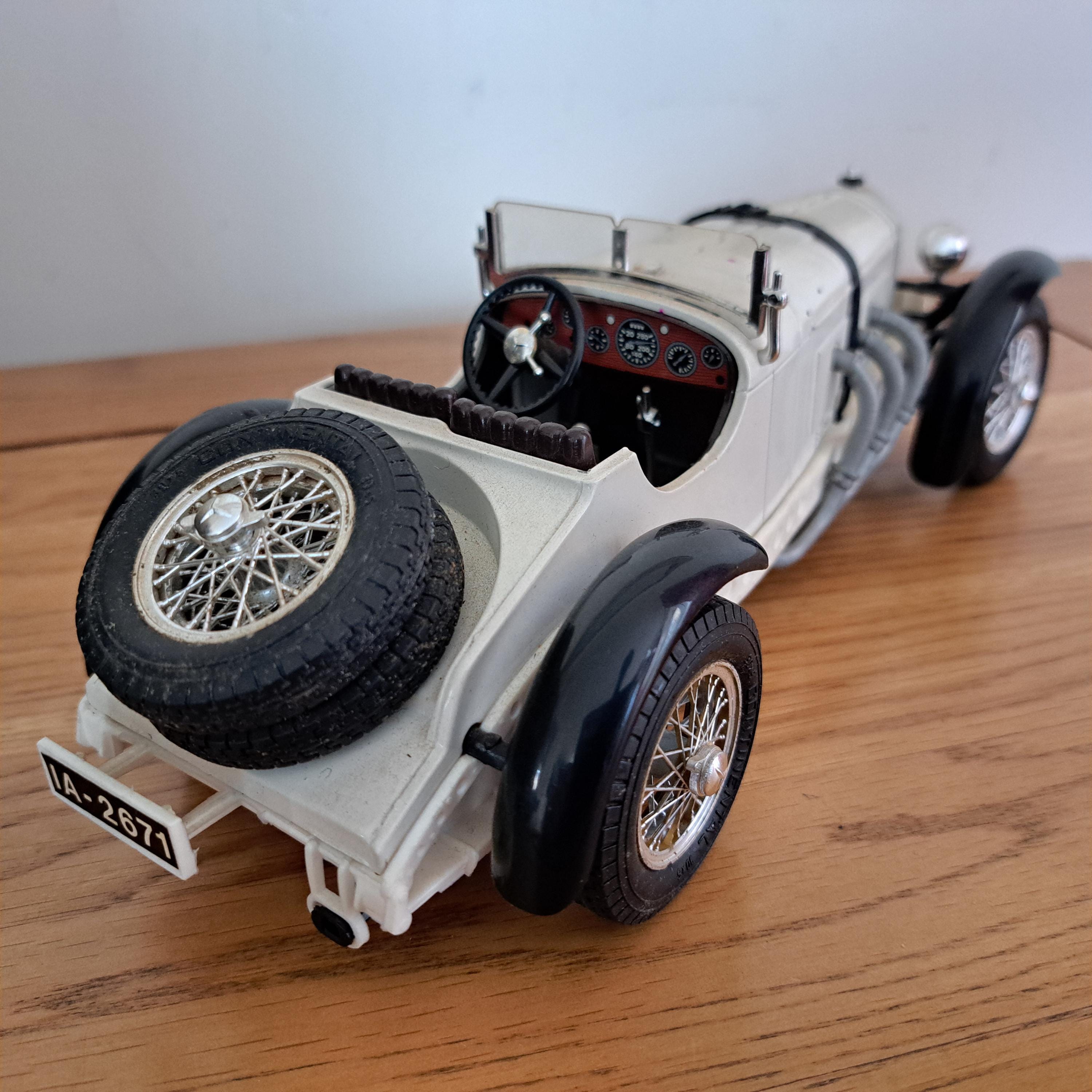 Burago 1:18 Scale Mercedes-benz SSKL “caracciola” in White 1931 - Etsy