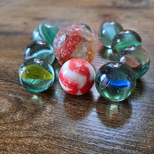 Mixed lot of Large Vintage Marbles, play worn, pretty marbles