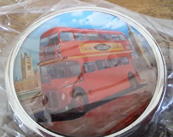 London Themed Pill Box | Travel Souvenir Tablet Holder | Compact Case | Pocket Medication Organiser