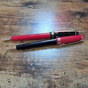 Paire de stylos vintage
