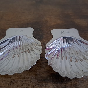 Antique Pair of Silver Salts, Sterling Silver, Shell Shaped Bowls, Solid Silver Ball Footed Dishes, 925 silver
