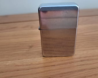 Briquet Vintage Ancien – Non Testé – Objet De Collection Homme – Multicouleur