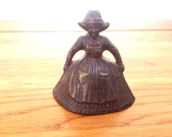 Vintage koperen lieveheersbeestje: klein Belgisch ornament