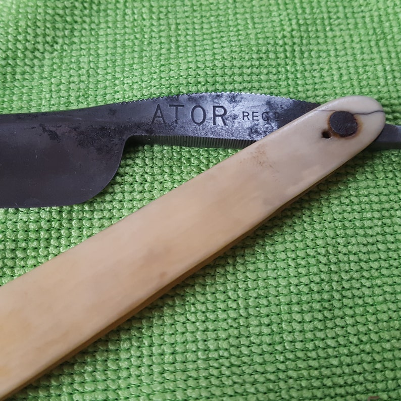 Vintage Ator Straight Razor: Friedrich Ern & Co, Solingen Bone Scales ...