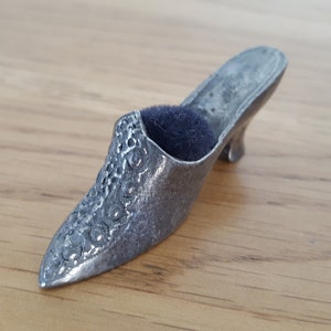 Antique Pewter Pin Cushion, shoe shaped, Vintage sewing accessory, home decor, Pewter Shoe, collectable old shoe, Pin Cushion