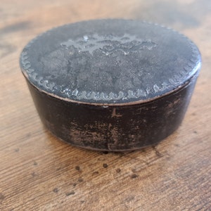 Antique Georgian Snuff Box, Table Snuff Box, Papier-mâché Snuff Box, Lacquered Tobacco Box