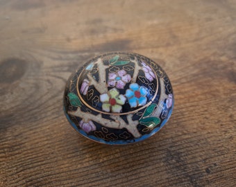 美しい七宝焼きの花模様の小物入れ - 直径 - 8 cm / 高さ - 3.5 cm