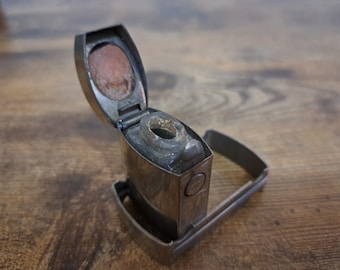 Antikes Brevete SGDG reisendes Tintenfass, französisches Metall Tintenfass, Schreiben, Schreibtisch Dekor, Vintage Tintenfass