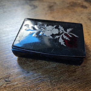 Antique Snuff Box, Victorian Papier-mâché Snuff Box, Lacquered Tobacco Box, silver inlay