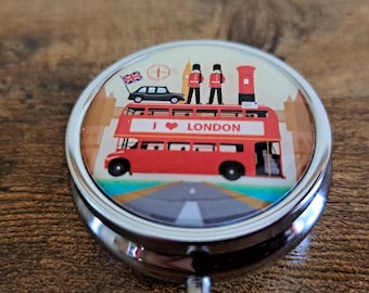 London Themed Pill Box | Travel Souvenir Tablet Holder | Compact Case | Pocket Medication Organiser