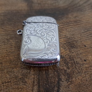 Antique Silver Vesta Case, Robert Bragge, Hallmarked Silver Vesta, 1902 match vesta, match holder, Match Striker