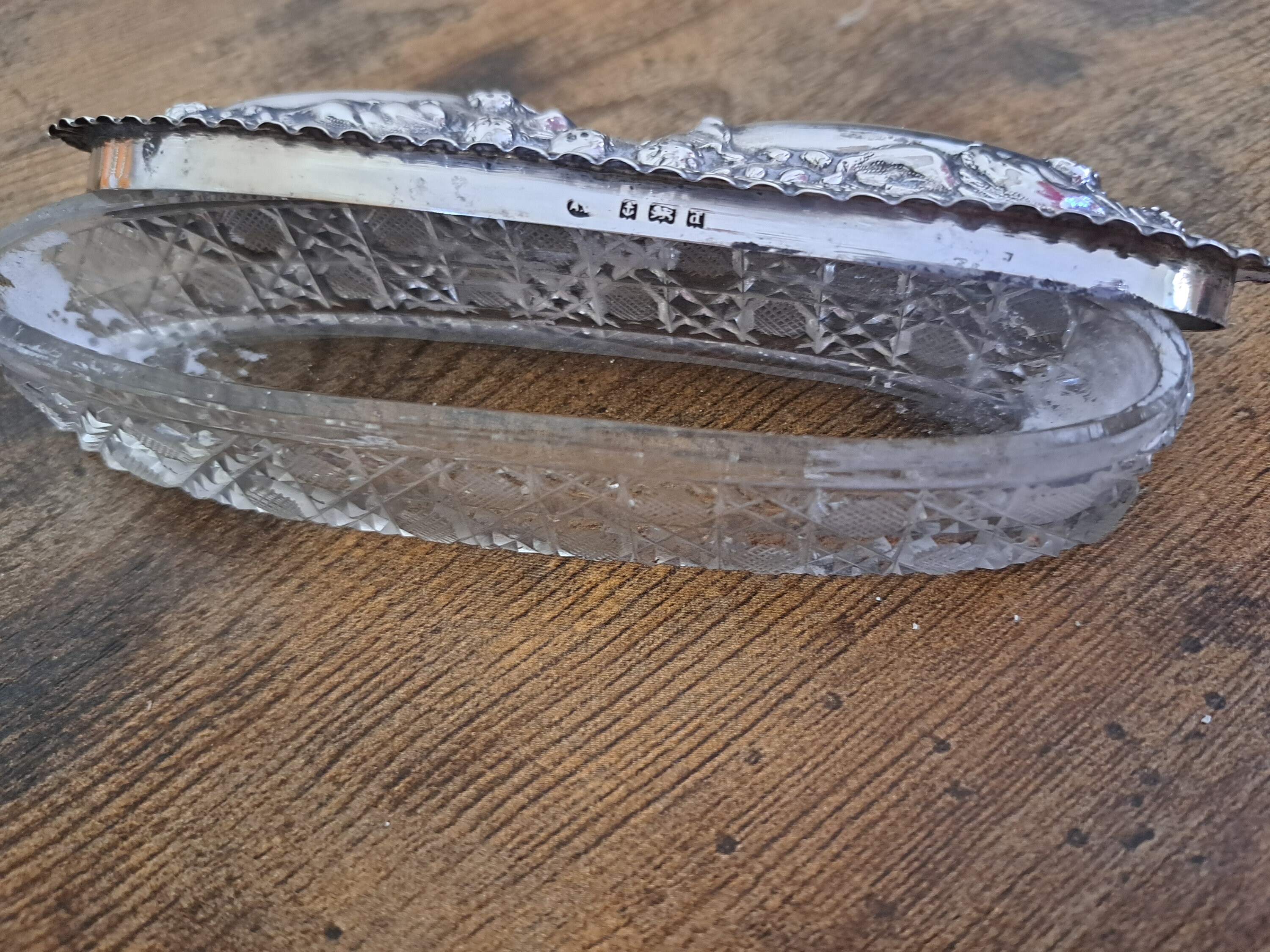 シルバートップのガラス瓶　スクリュータイプ【アンティーク】カットガラス ガラス スクリュー瓶の通販