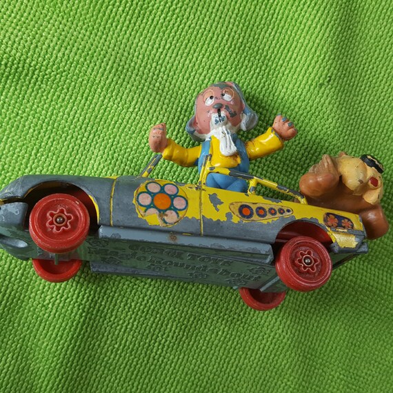 corgi magic roundabout car