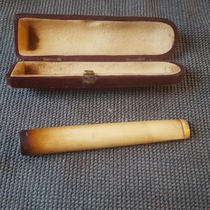 Antique Bone Cheroot Holder, cigarette holder, Original Box
